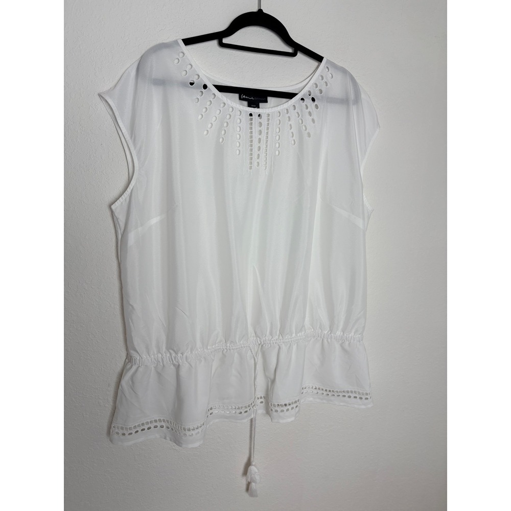 Lane Bryant Blouse Womens 22/24 White Excellent Eyelet Peplum Cotton Cap Sleeve